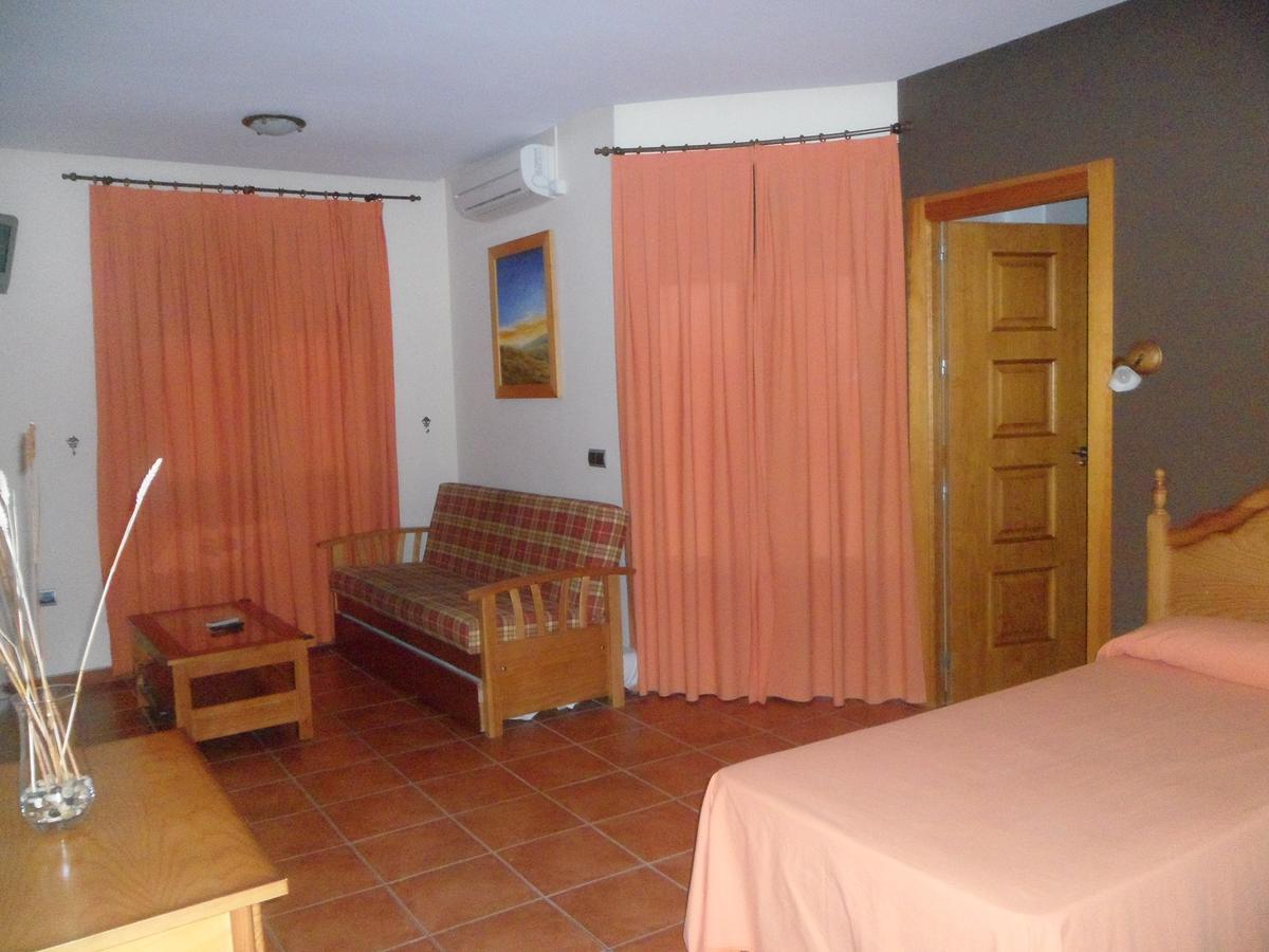 Hotel Rural La Encina Almadén Eksteriør billede