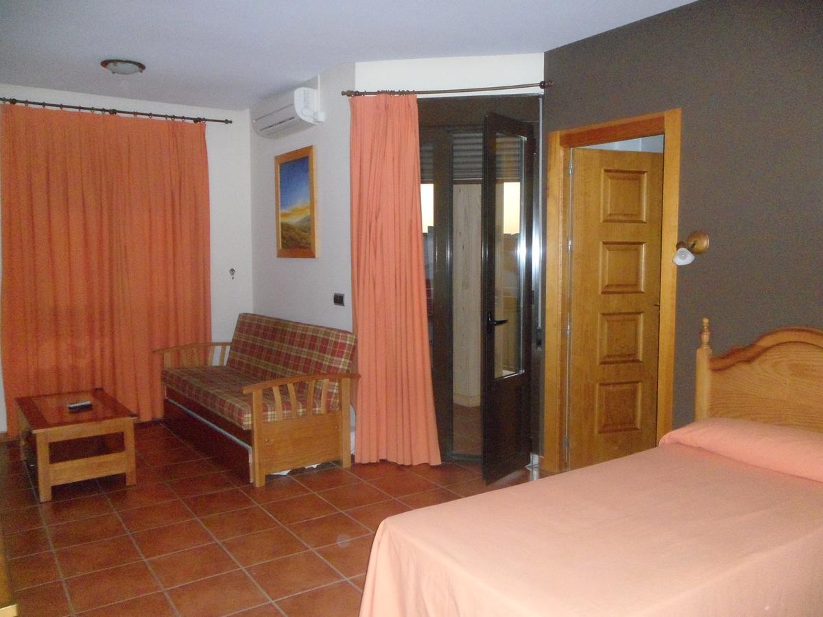Hotel Rural La Encina Almadén Eksteriør billede